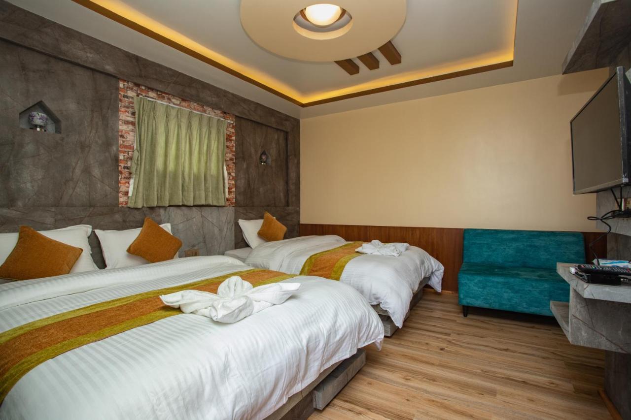 Gauri Shankar Hotel นาการ์ก็อต ภายนอก รูปภาพ