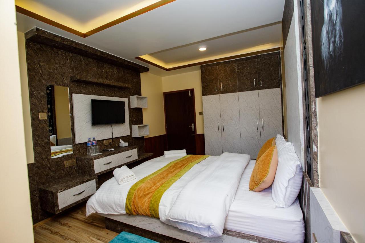 Gauri Shankar Hotel นาการ์ก็อต ภายนอก รูปภาพ